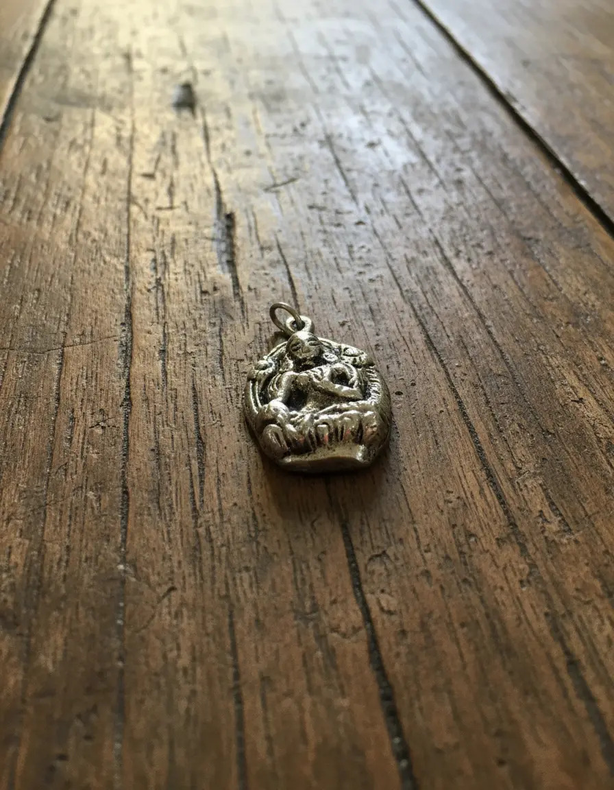 Dijes Importados Metal Mantra Suerte Fortuna Éxito Amor Paz - Imagen 82