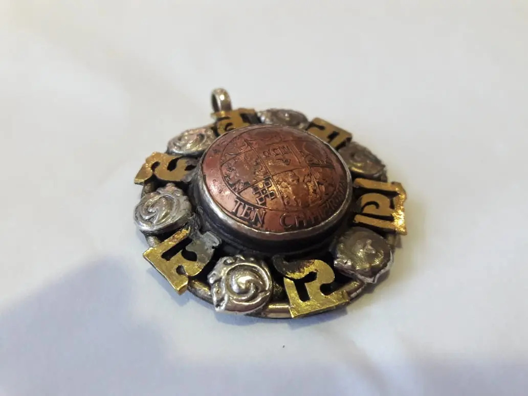 Dijes Importados Metal Mantra Suerte Fortuna Éxito Amor Paz - Imagen 149