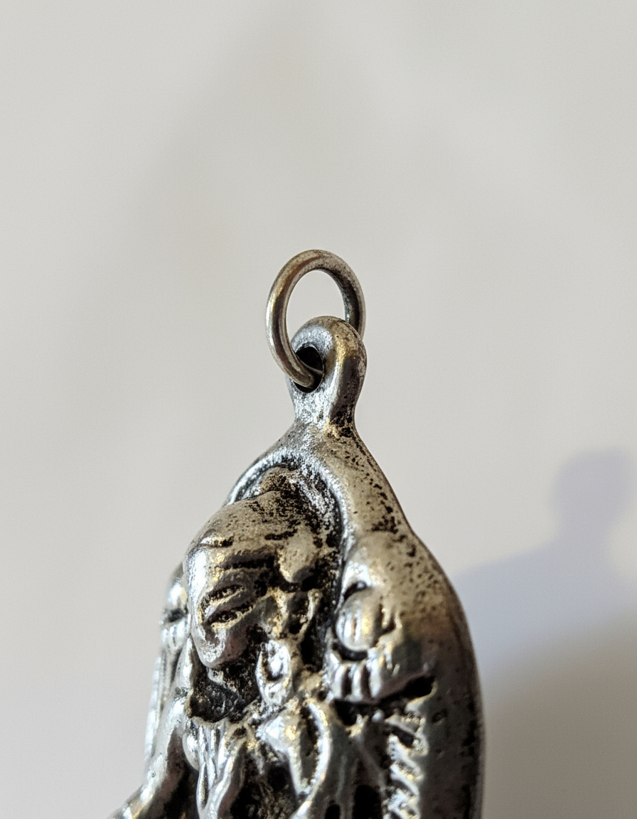 Dijes Importados Metal Mantra Suerte Fortuna Éxito Amor Paz - Imagen 84