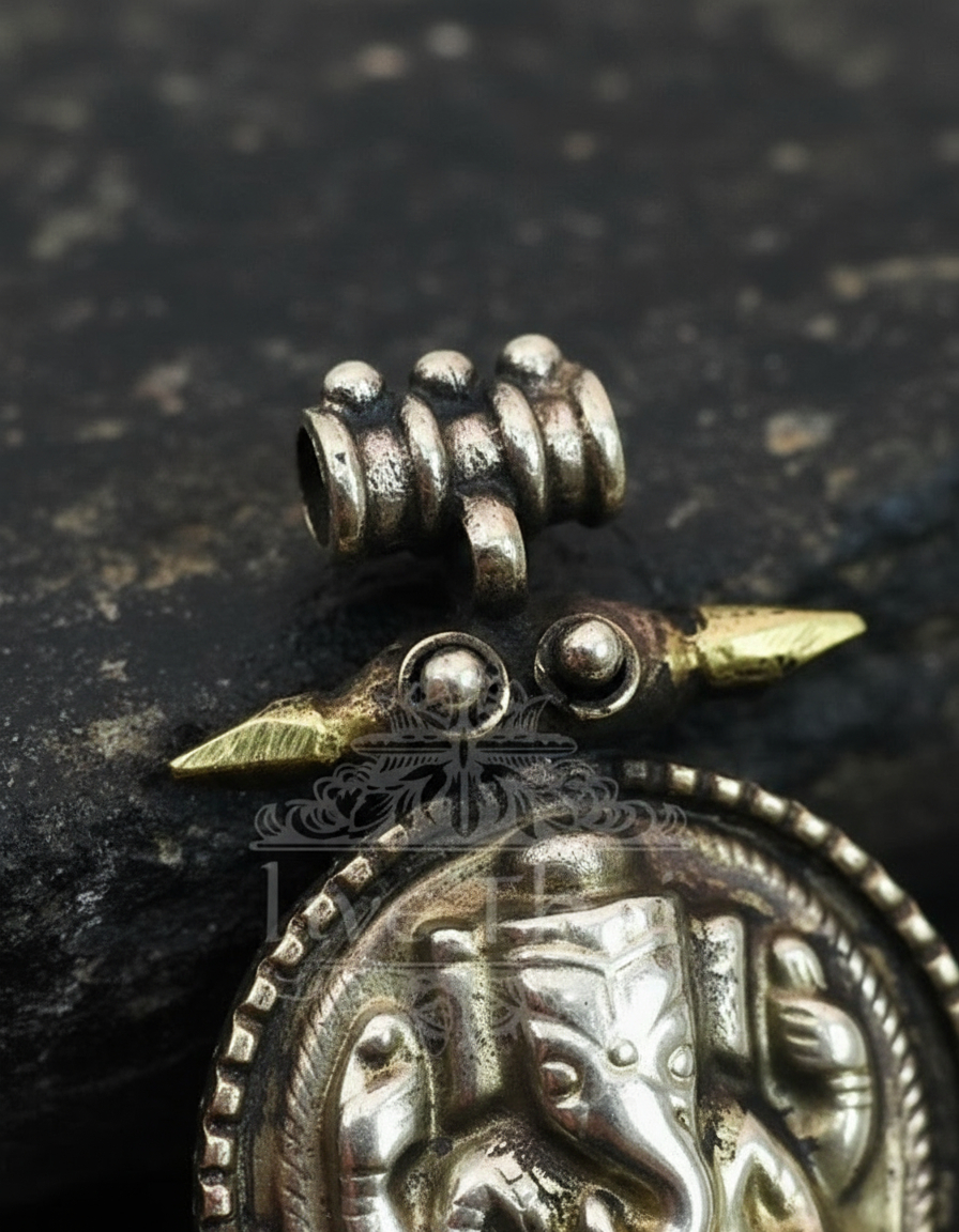 Dijes Importados Metal Mantra Suerte Fortuna Éxito Amor Paz - Imagen 78
