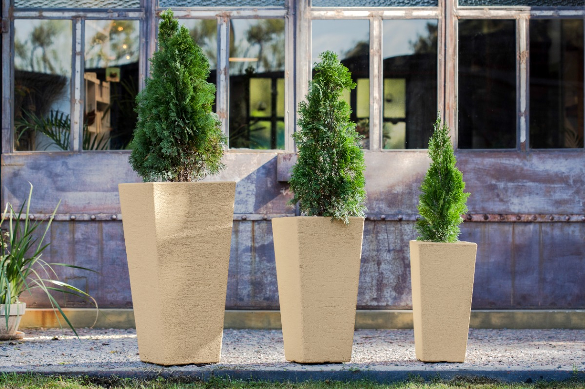 Maceta Piramidal Rustica 55cm Plástica Jardín Rayun - Imagen 5